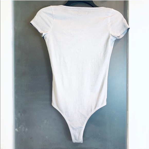 NWT Hollister | Front Tie Bodysuit Tee S - Picture 2 of 8